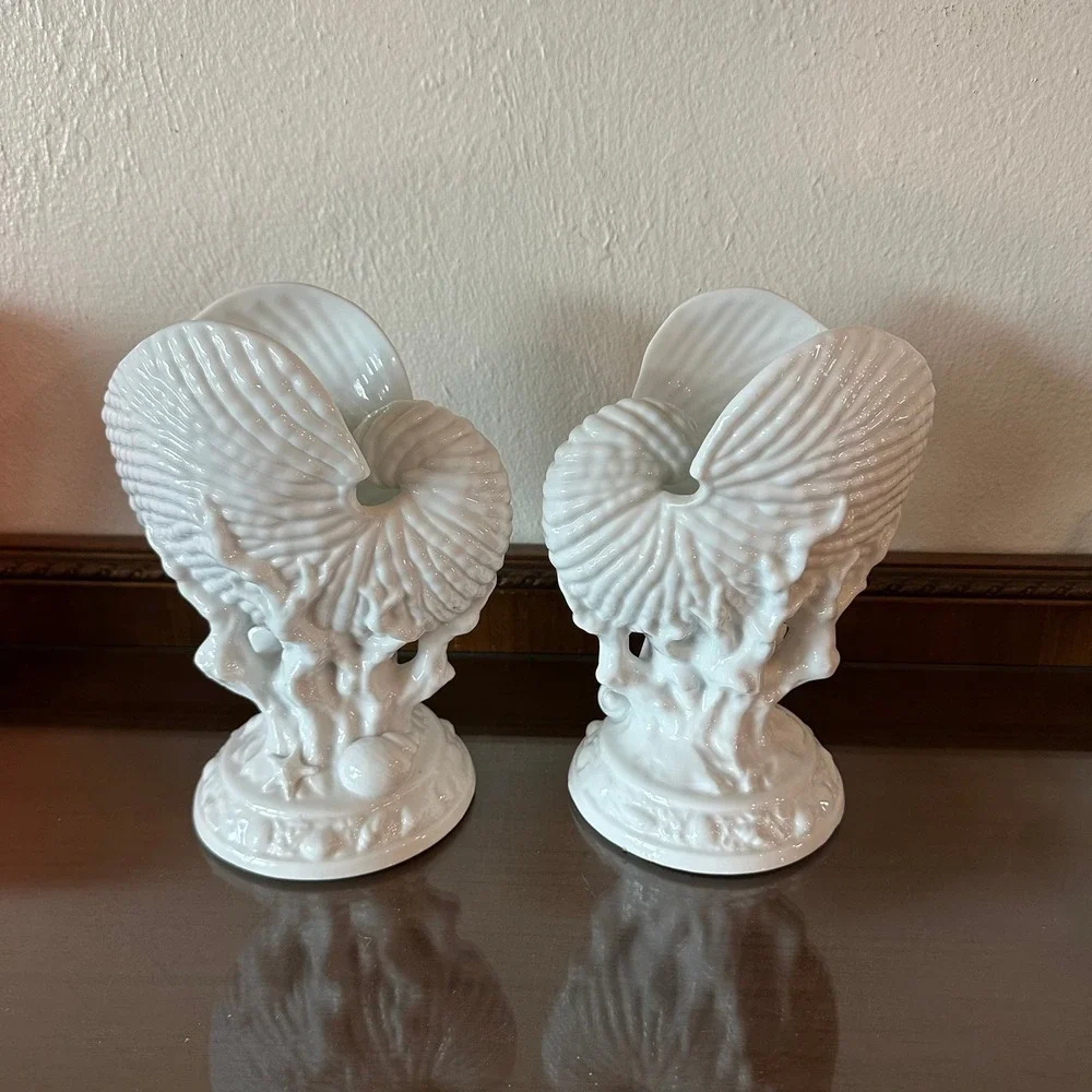 Vintage Royal Worcester Porcelain Shell Vase Pair Coastal Sea Life Decor 9''